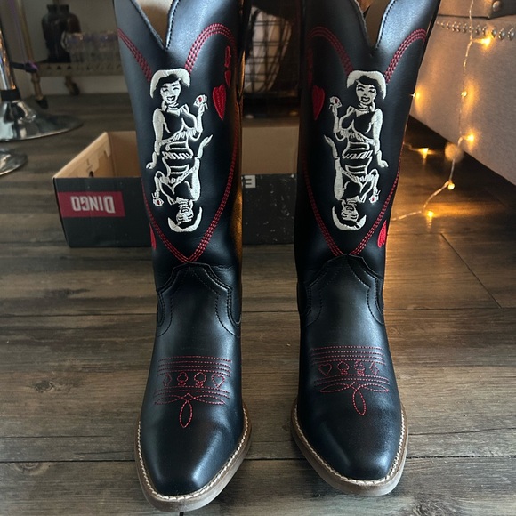 Dingo Queen A Hearts Cowboy Boots - Black - Picture 4 of 9